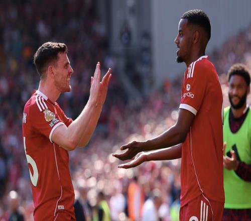 防守反击再现！一场险胜让斯洛特终于觉醒，下赛季争冠有望