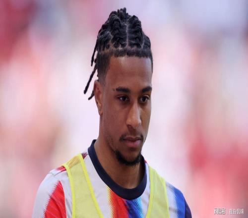 徹底沒戲！拜仁高層官宣鎖死核心，利物浦邊鋒引援目標遭拒