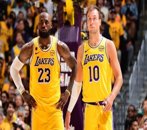 火箭隊(duì)大勝湖人！總比分扳成13！杜蘭特缺陣，詹姆斯10分8失誤