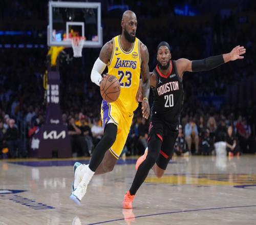 12年尷尬記錄重現，詹姆斯不只累了，還準備切回輔助模式