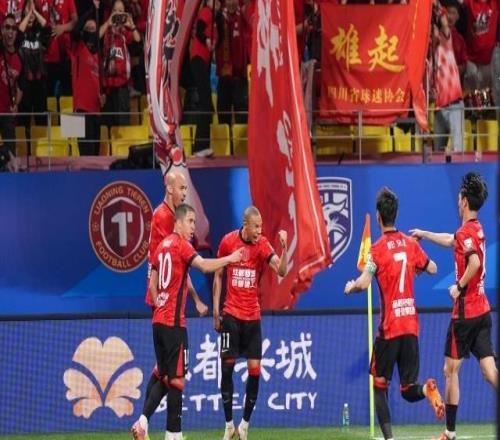 中超第8轮综述：工体大冷！领头羊蓉城碾压浙江队