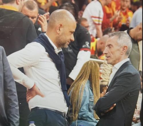 记者：贝尔塔现场考察了奥斯梅恩！BBC：哈弗茨赛季结束前可复出