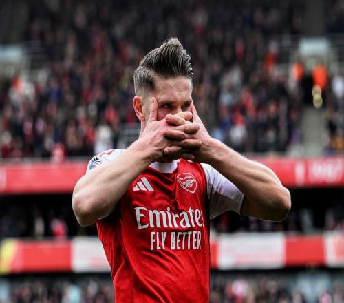 20球7助攻！阿森纳考察奥斯梅恩，阿尔特塔买他就能拿英超冠军