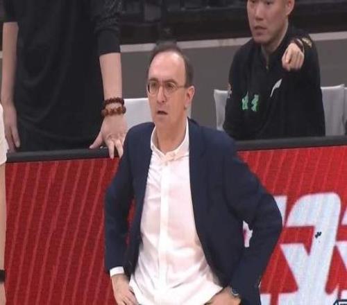 央视给足面子！辽鲁打响季后赛，邱彪冲开门红，看高诗岩PK赵继伟