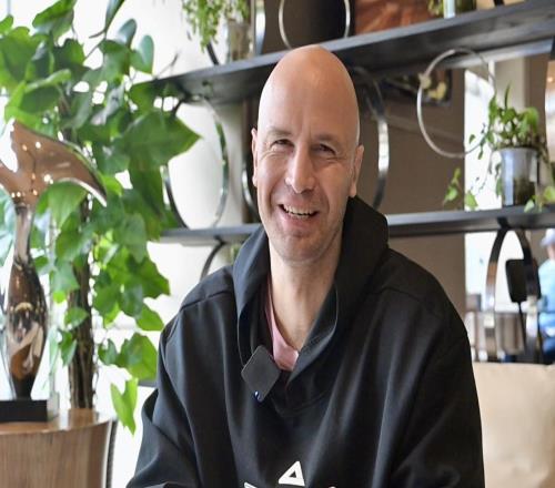 紅星專訪四川女籃重奪總冠軍，迪薩爾：坎貝奇受傷曾讓人絕望，但我們選擇繼續戰斗