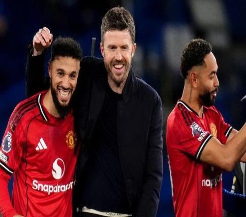 曼聯(lián)選帥為何按兵不動卡里克轉正背后的3大管理邏輯