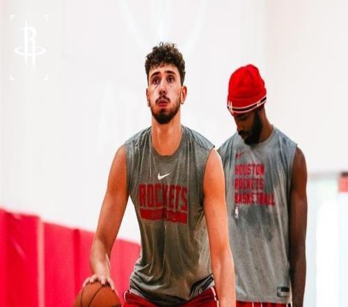 轟95分27板17助！火箭打造5核心終有回報(bào)，4選秀1交易，盤(pán)活全隊(duì)