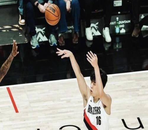 杨瀚森工作室：NBA菜鸟赛季结束，练级之旅还在继续