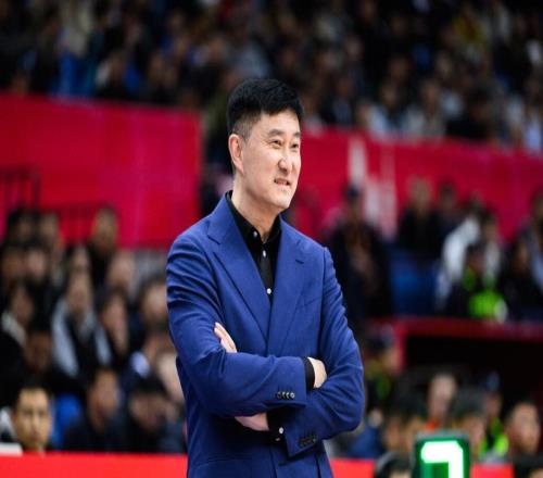 也只有你敢說！郭艾倫評杜鋒輸球：他橫著走的心態(tài)出問題了