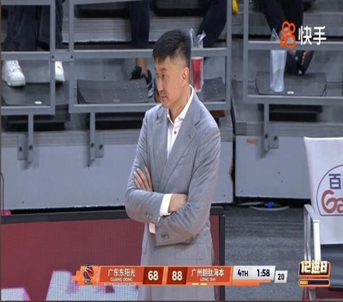 全場5中1！沒進攻沒防守，媒體人：廣東隊崩潰從他擋拆被刷爆開始