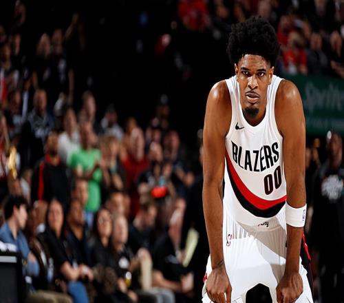 前两场季后赛表现出色，但开拓者后场新星到了后两场就表现下滑了