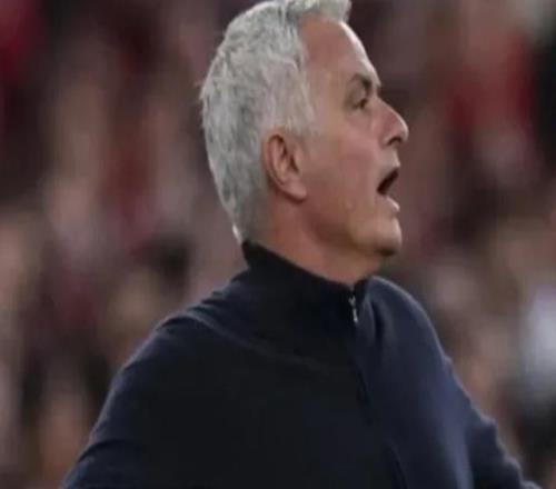 葡超又爆冷！葡体22差本菲卡2分，穆帅笑了：后3场拿7分进欧冠