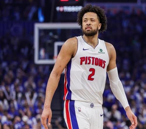 哈登23+9创纪录无缘今日最佳：因为，坎宁安暴走了！