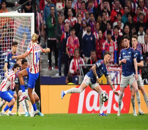 欧冠半决赛：两次点球改判，阿森纳11马竞