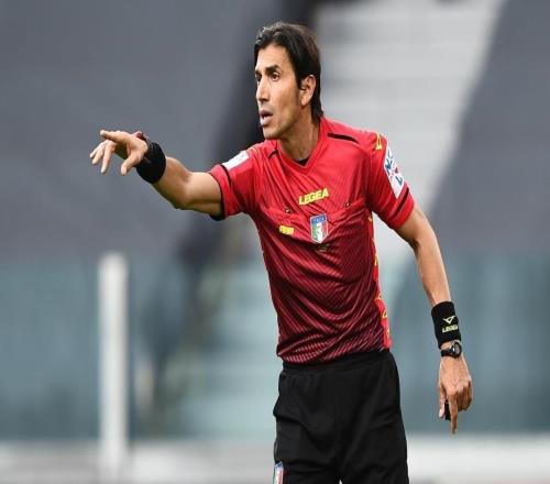 前裁判：第一个点球存疑，马竞点球没疑问，埃泽点球取消正确