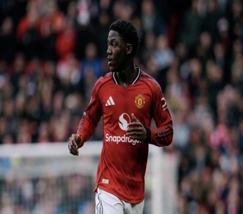 罗马诺：梅努已与曼联续约至2031年，本周官宣