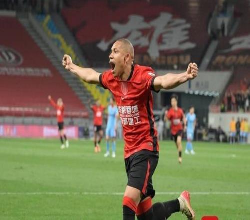 中超五一上演强强对话成都蓉城客场挑战上海申花