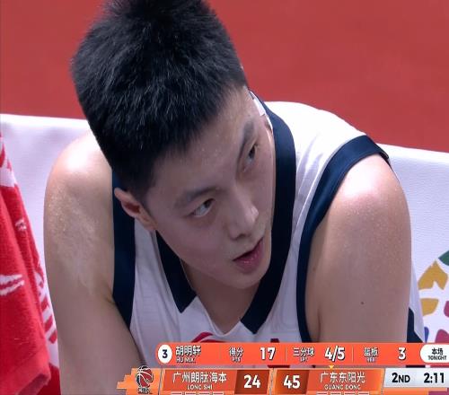 徐杰8中1客場大勝，胡明軒21分保留晉級希望，徐昕1：1杜鋒
