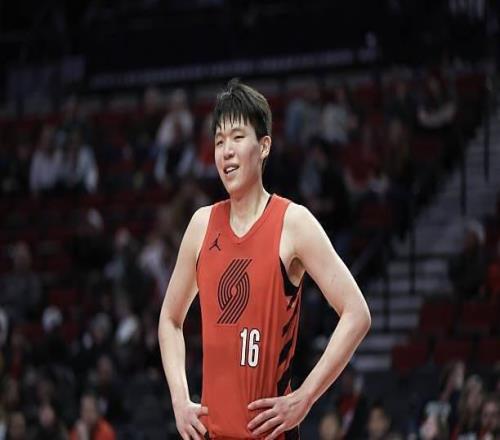 不是吹就是黑以杨瀚森在开拓者的表现，征途国际
应该对他严格一些