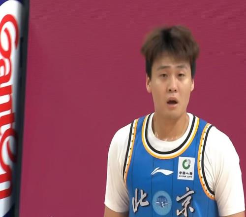 趙睿正式復出！北京男籃全主力圍剿廣東隊，狂逼杜鋒止步8強！