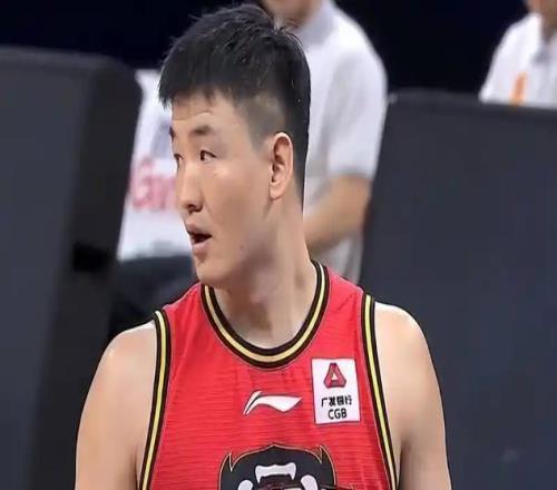贺希宁32分救主！深圳季后赛首战击溃浙江，系列赛占先机