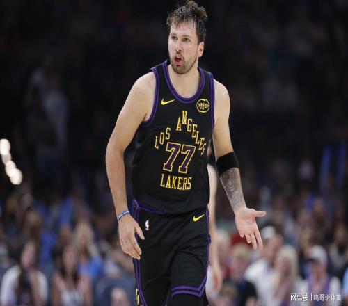 21世紀以來NBA季后賽場均得分前十排名，科比第四，庫里第九