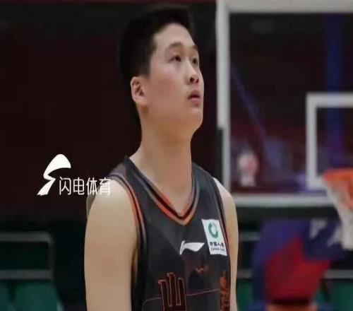 時隔五年進八強，山東男籃這個夏天究竟該如何“變”