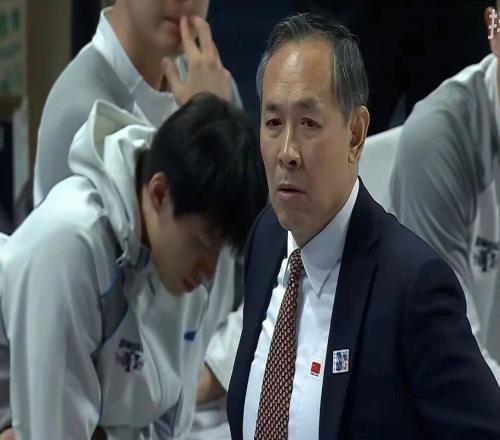 惜敗廣東后，許利民賽后直言惜敗是好事，麥基輪換真相曝光