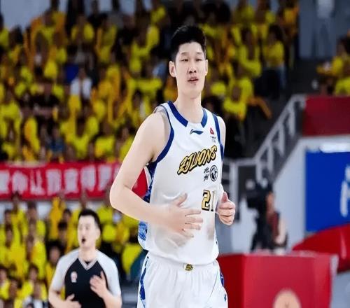 廣廈G2勝山西！胡金秋+2鋒齊爆，奈特尼克斯啞火，潘江用人出問題