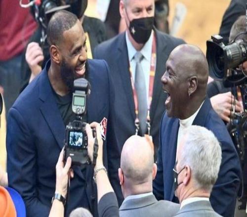 前NBA球員：詹姆斯更像魔術師風格的傳人他和喬丹無法比較