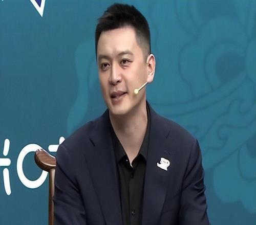 巨變！連傷4人超級黑馬2連敗，孫銘徽受傷被背下場，爭冠懸了