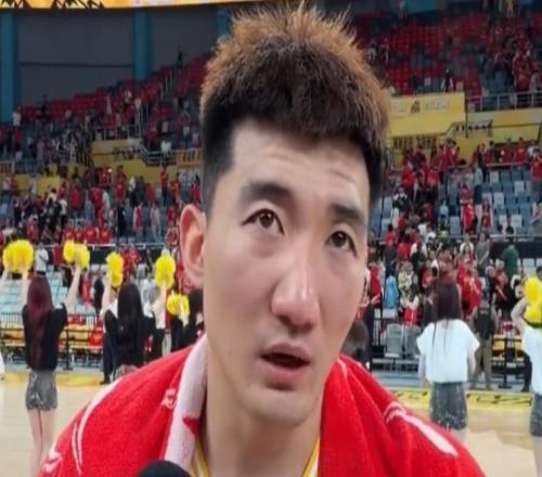 孫銘徽回應傷情動態！身體只恢復五六成，新受傷的兩只腳出現腫脹