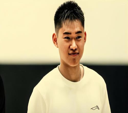男籃集訓更新郭士強補招8將第3批離隊名單敲定2大留洋悍將歸隊