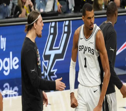 僅22歲就創下4大NBA歷史神跡！上帝是多偏心，造出文班這樣的怪獸