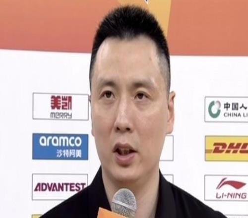 盧偉：兩名大外援不能打讓比賽很困難，感謝其他球員站了出來(lái)