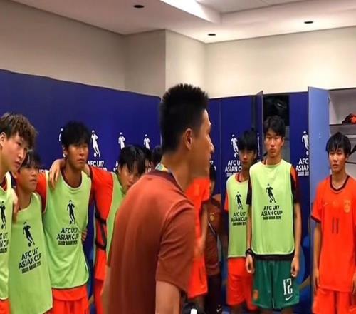 曹陽：09年齡段踢球孩子太多了，兩三百人基本符合國字號要求