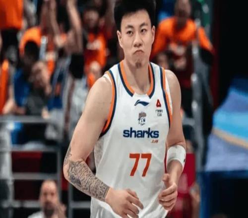 上海G2首节碾压广厦！张镇麟+李弘权18分，大秋死顶，广厦无防守