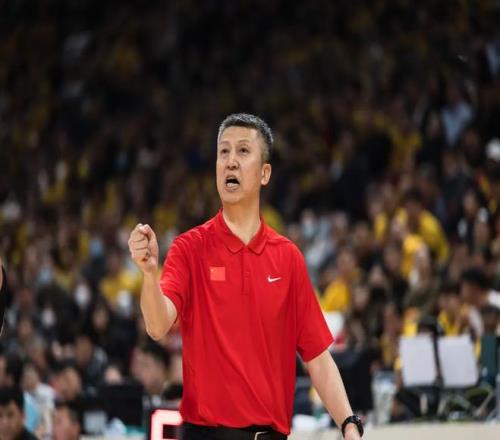 中國男籃6月34日兩戰塞爾維亞俱樂部19人陣容多達10位后衛