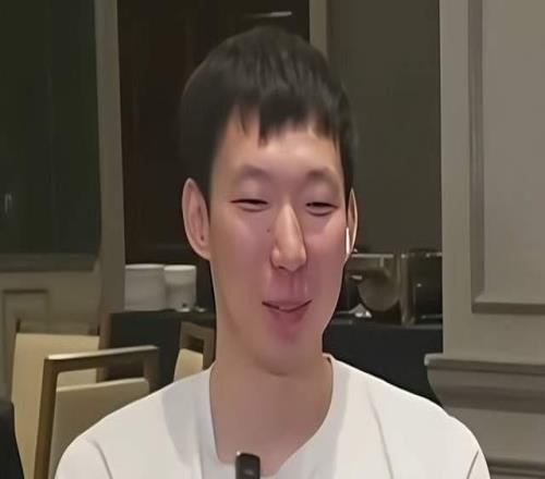 誰能斬獲總冠軍周琦給出預測，看好尼克斯登頂，馬刺這下難了