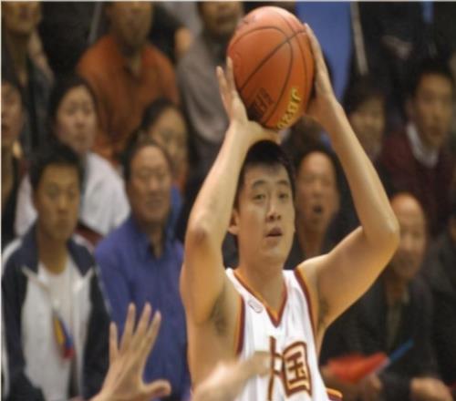 1994年，中國男籃為何突然能成為世界八強