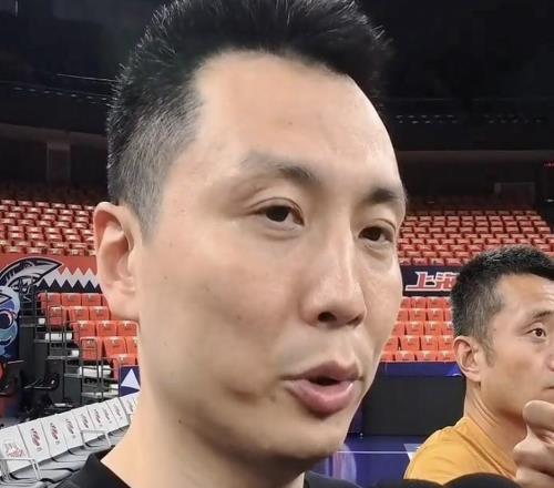 盧偉：經過兩天休息大家狀態很不錯，洛夫頓登場意愿非常強烈