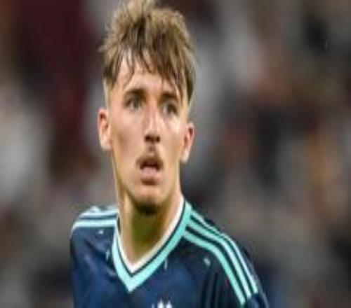 德國18歲新星卡爾因傷告別世界杯，萊比錫小將入替