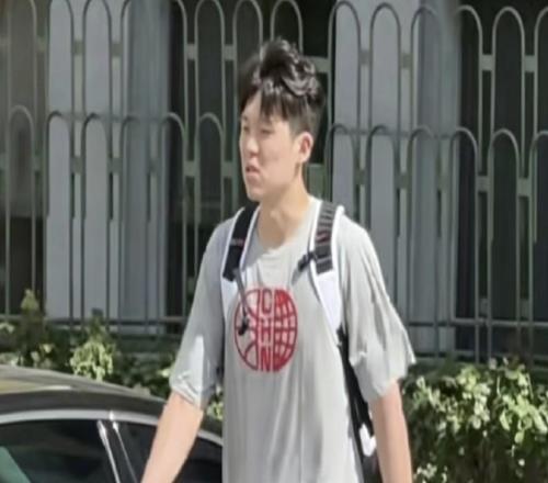 備戰世預賽，楊瀚森、曾凡博和賀希寧已經與男籃國家隊會合
