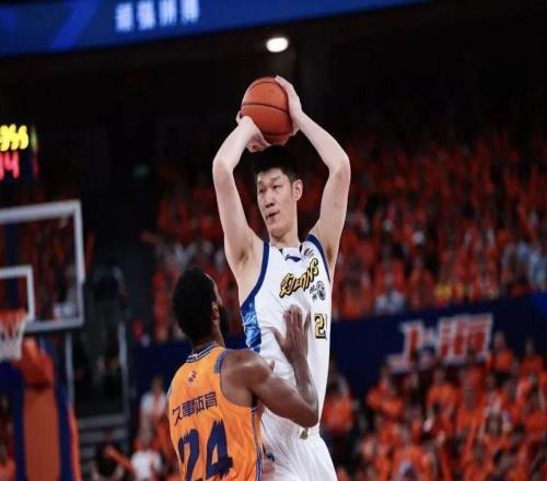 隨著上海男籃奪冠本賽季最終排名出爐！北京第4、廣東第5，山東第7，遼寧第10，四川全敗排在第20