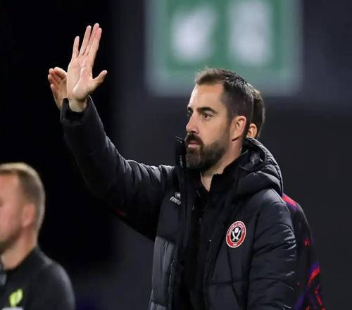 前英超主帅10个月内第三次下课,执教生涯遭遇噩梦