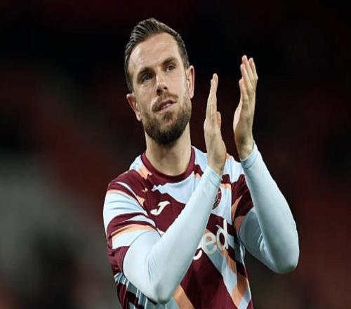 亨德森:作为替补时我看起来有些沮丧那很正常