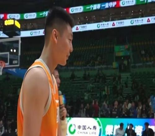 俞泽辰：没有想扣篮大赛决赛的动作所以现在怎么办