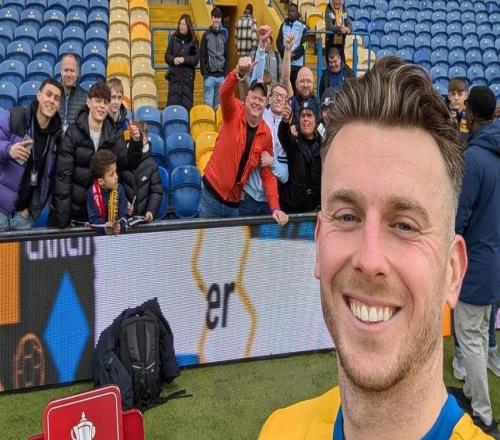 曼斯菲尔德前锋：我是儿厂梦今天给阿森纳制造了足够的麻烦