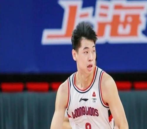 输球即淘汰！胡明轩状态在线，外援能否破局