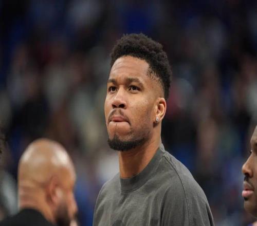 NBA要大地震了雄鹿接受字母哥交易报价！